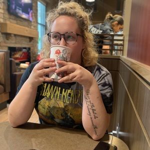 Meet your Posher, Brittany